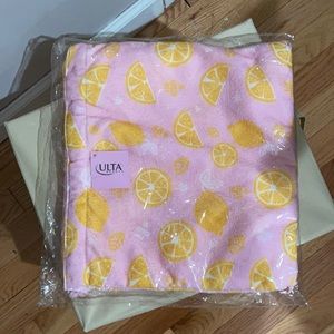 NWT drawstring towel backpack